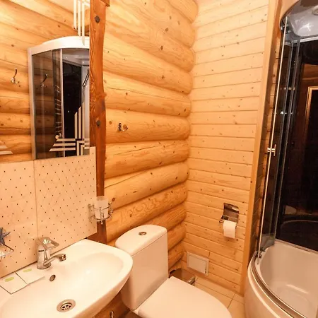 Guest house м House