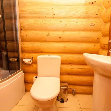 м House Konukevi 3*